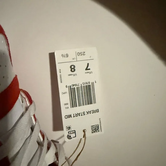 Adidas Red and White Sneakers with Black Stripes - Picture 7 of 7